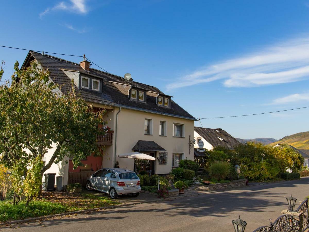 Bed & Breakfast Sandra Mueller Burg (Bernkastel-Wittlich) Exterior foto